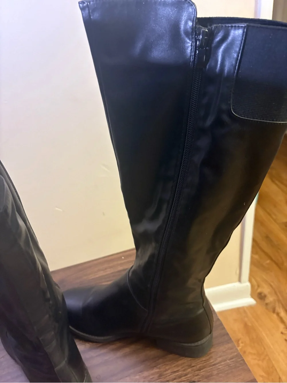 Zby brand boots
